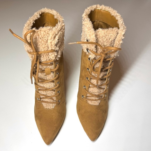 Jessica Simpson Women’s Heeled Faux Fur Tan Suede Pirlie‎ Fuzzy Booties Size- 6M - Picture 2 of 11
